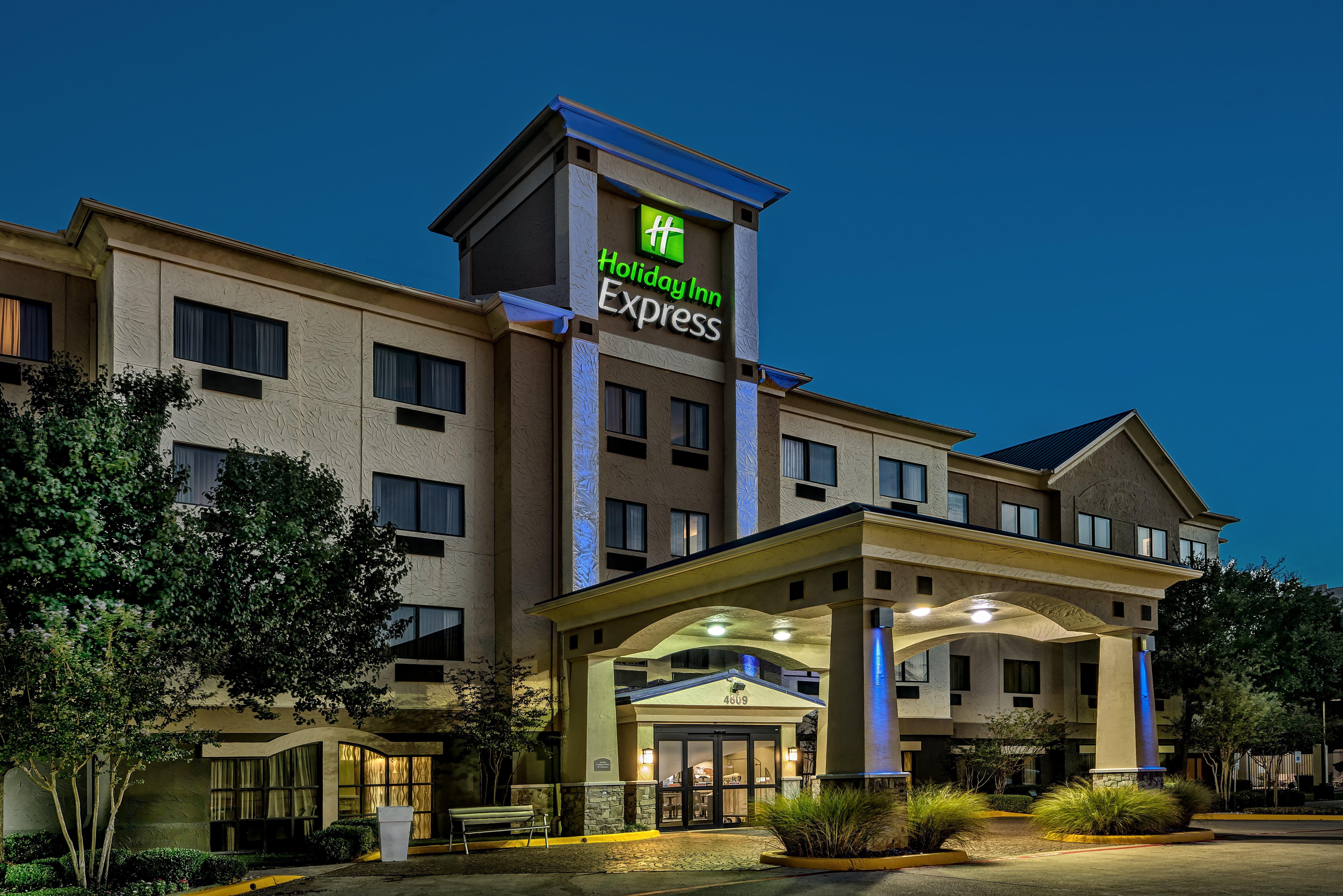 Holiday Inn Express Hotel And Suites Fort Worth/I-20 Ngoại thất bức ảnh