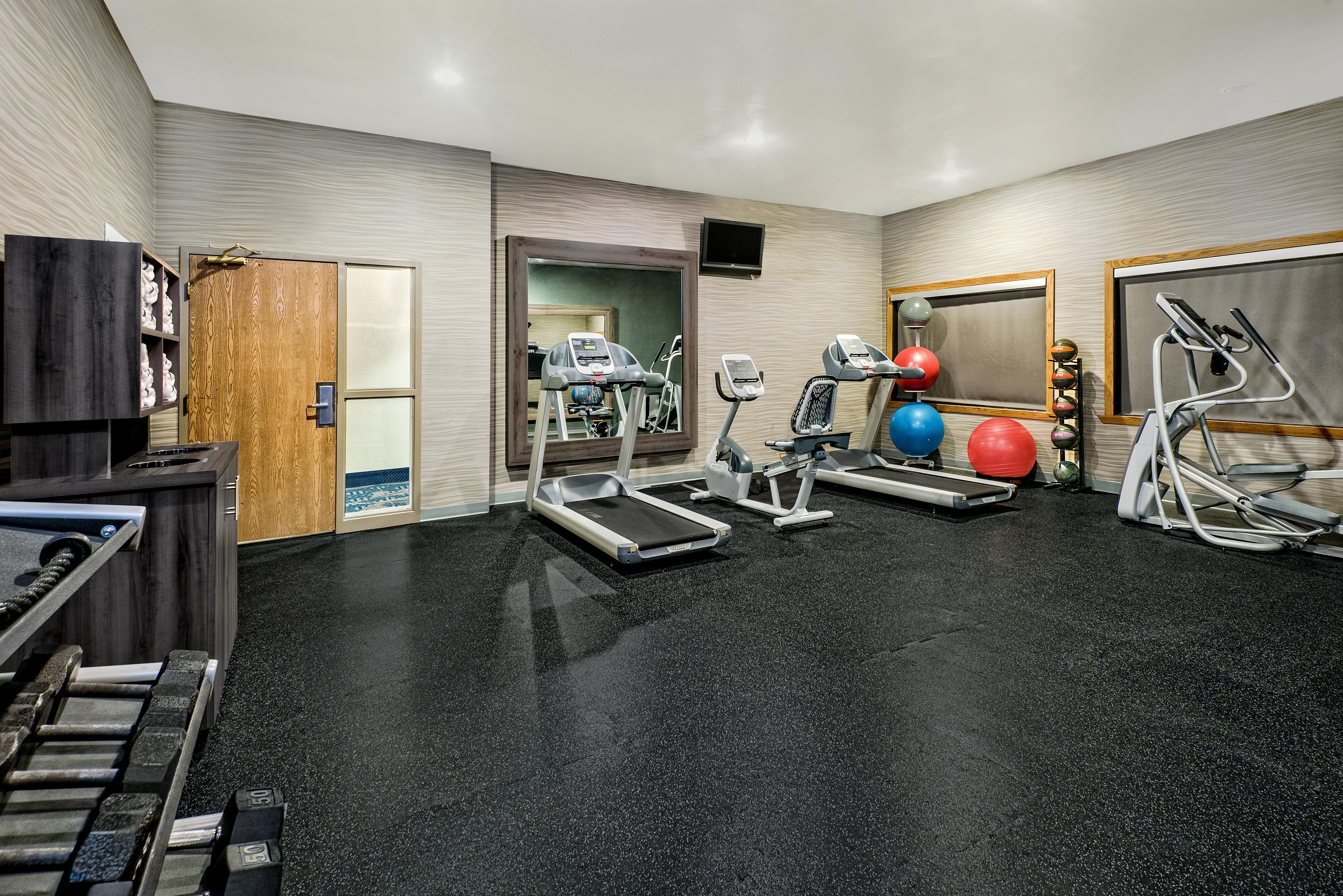 Holiday Inn Express Hotel And Suites Fort Worth/I-20 Ngoại thất bức ảnh