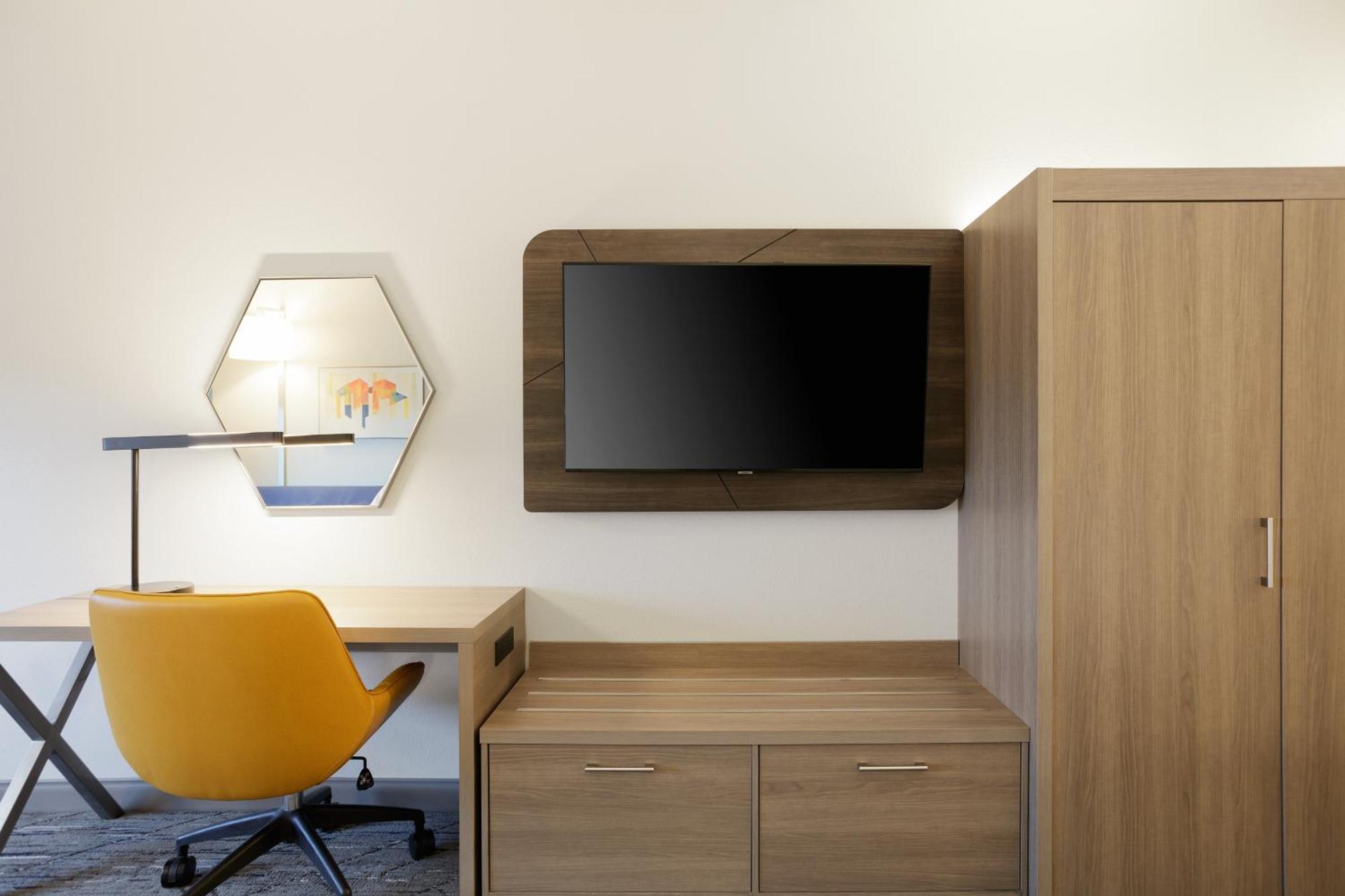 Holiday Inn Express Hotel And Suites Fort Worth/I-20 Ngoại thất bức ảnh
