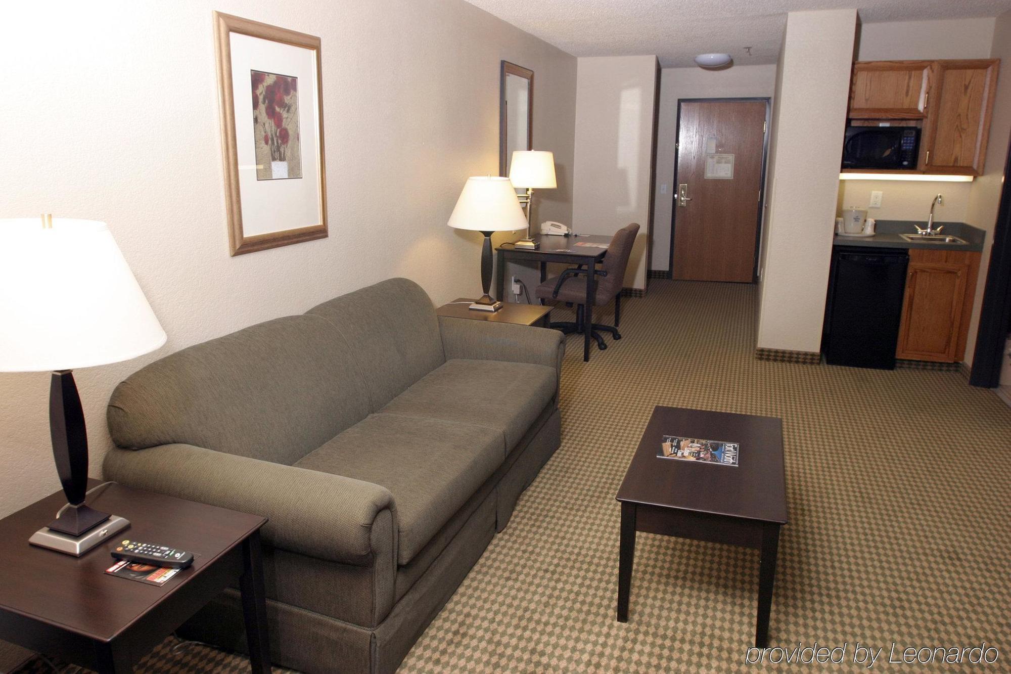 Holiday Inn Express Hotel And Suites Fort Worth/I-20 Ngoại thất bức ảnh