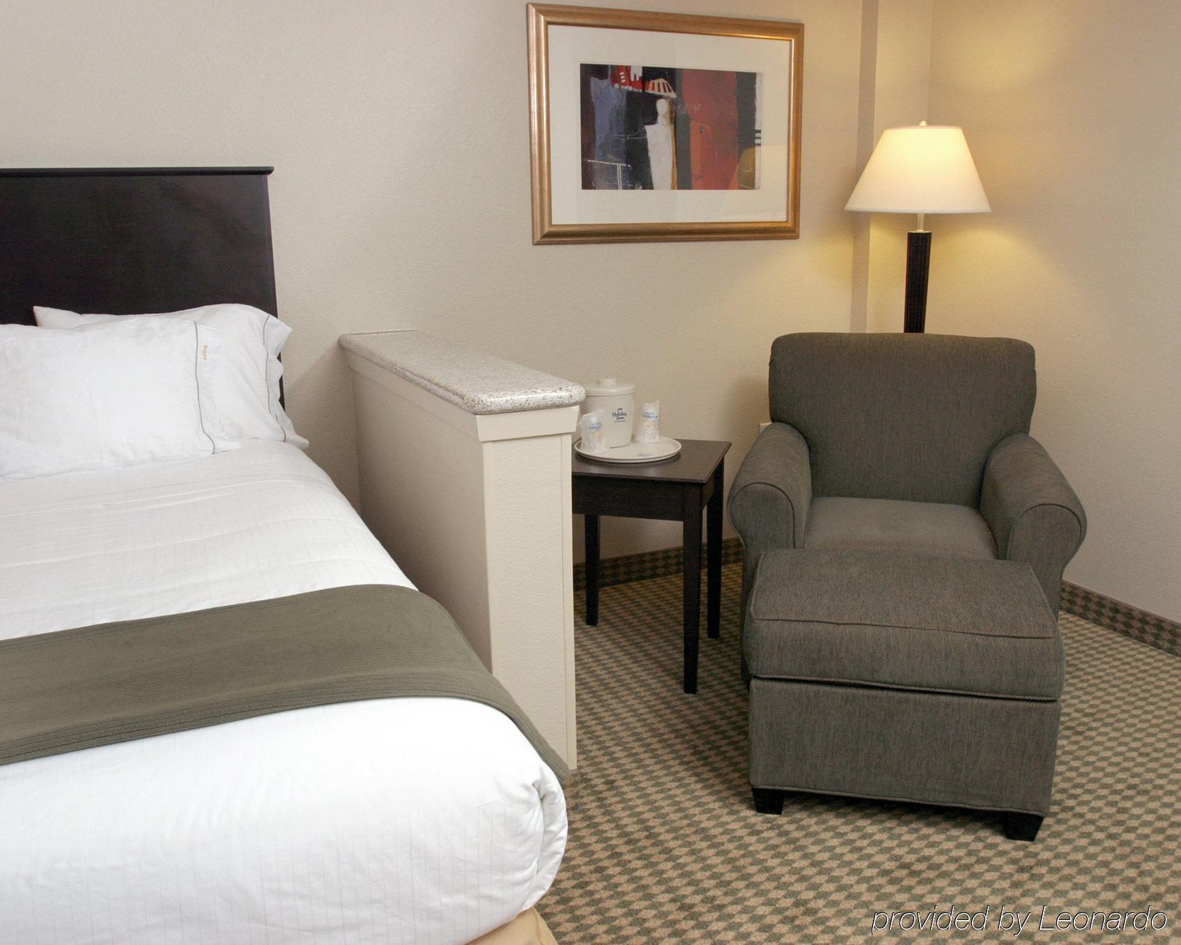 Holiday Inn Express Hotel And Suites Fort Worth/I-20 Ngoại thất bức ảnh