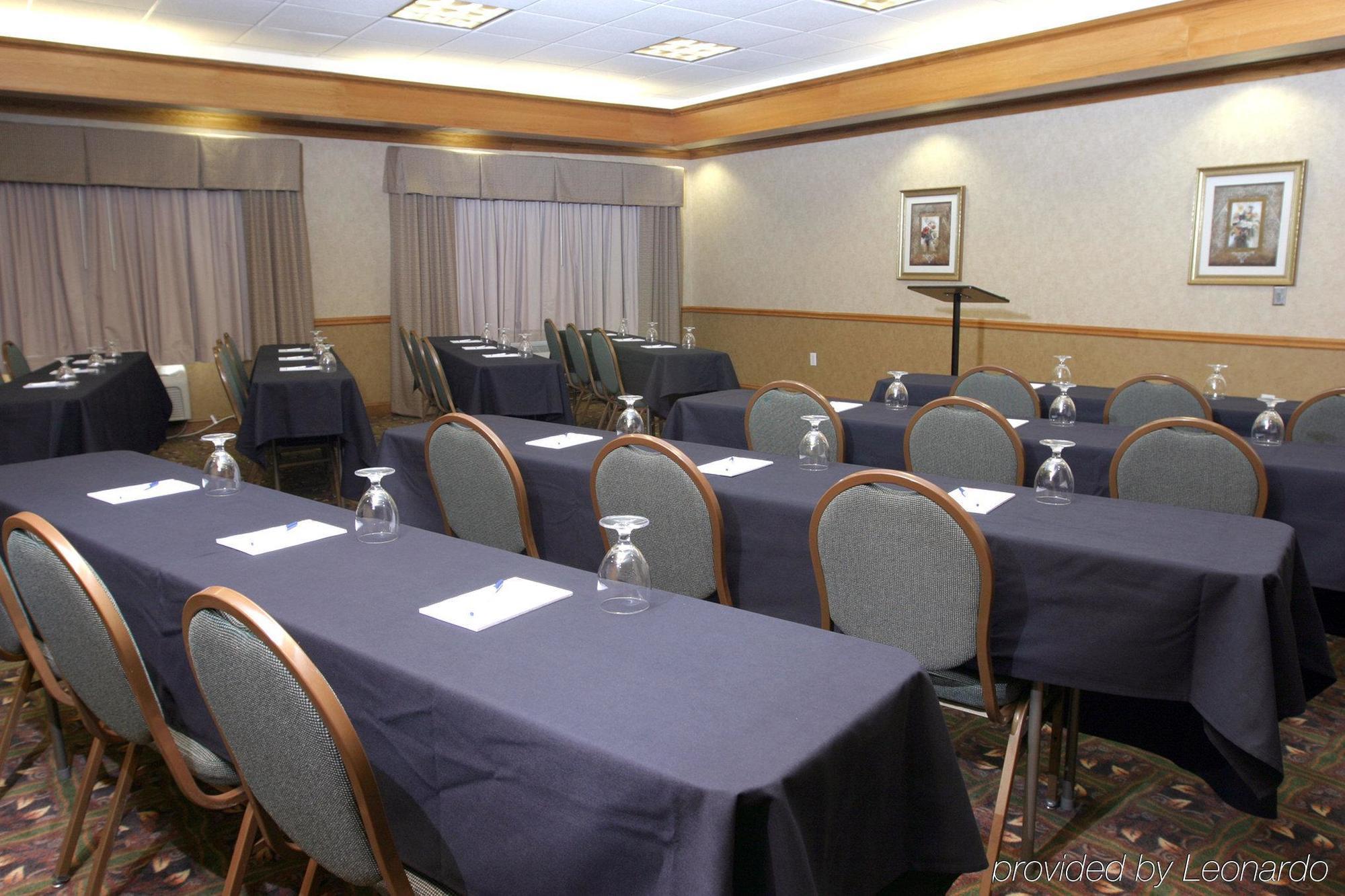 Holiday Inn Express Hotel And Suites Fort Worth/I-20 Ngoại thất bức ảnh