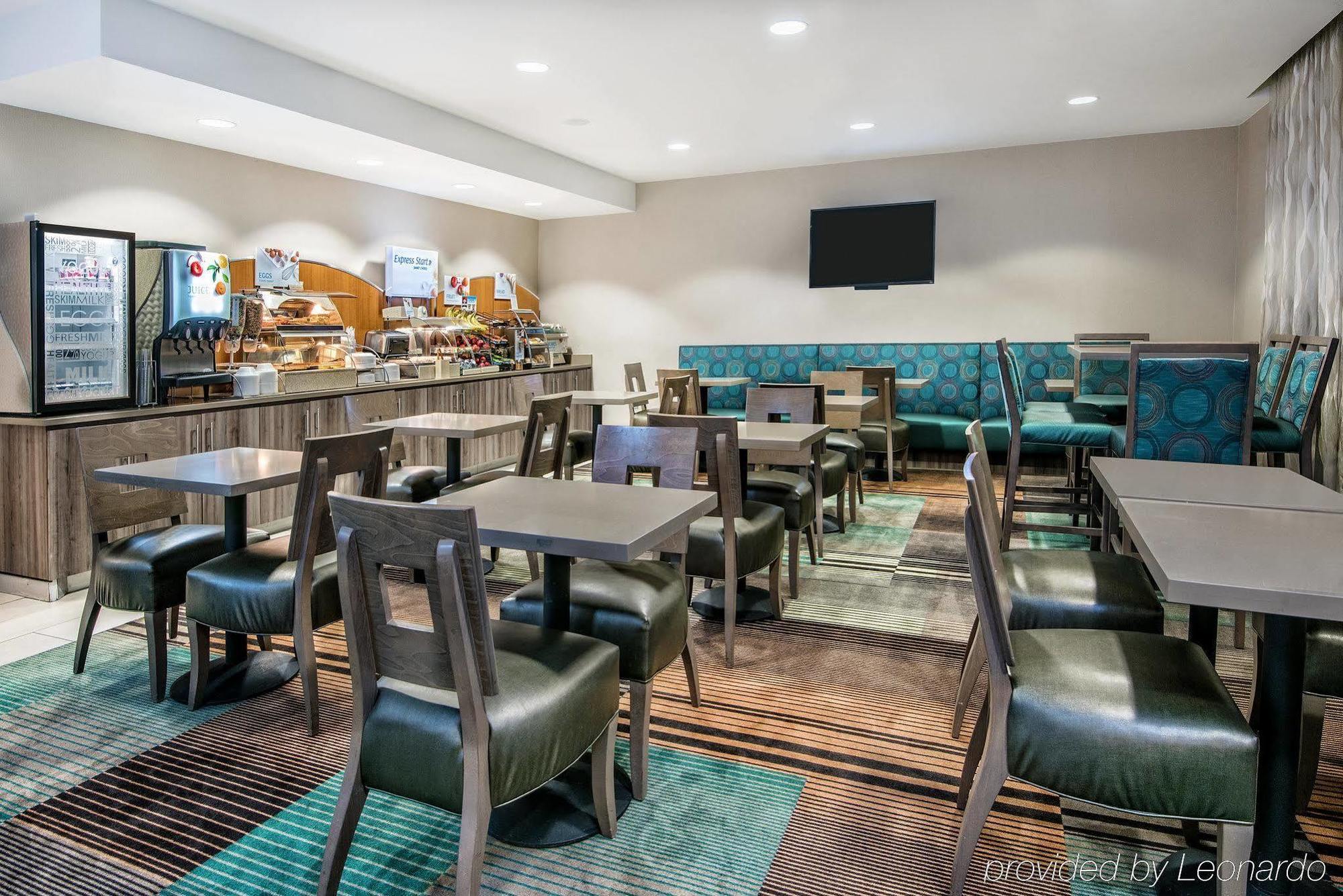 Holiday Inn Express Hotel And Suites Fort Worth/I-20 Ngoại thất bức ảnh