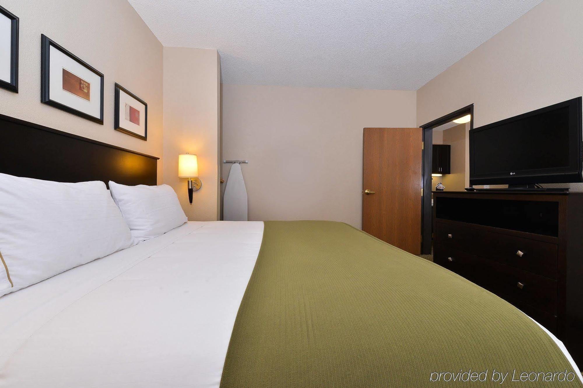 Holiday Inn Express Hotel And Suites Fort Worth/I-20 Ngoại thất bức ảnh